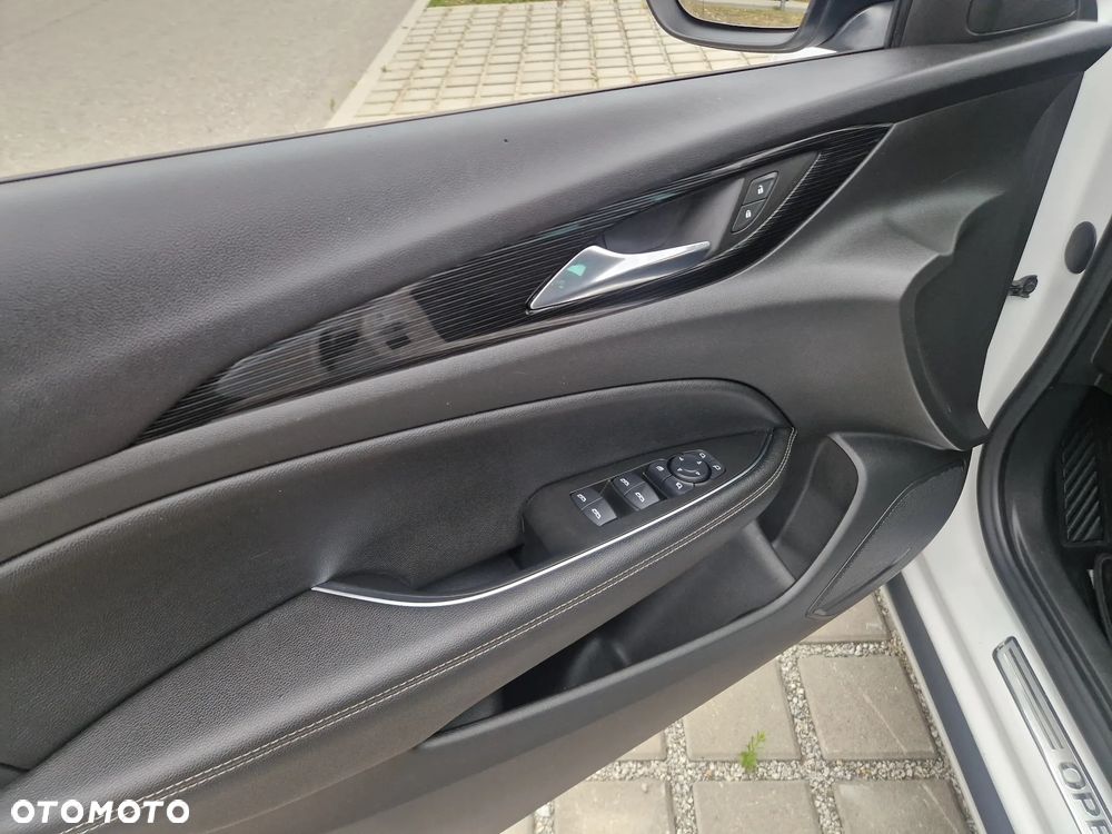 Opel Insignia 2.0 Business Edition - 10