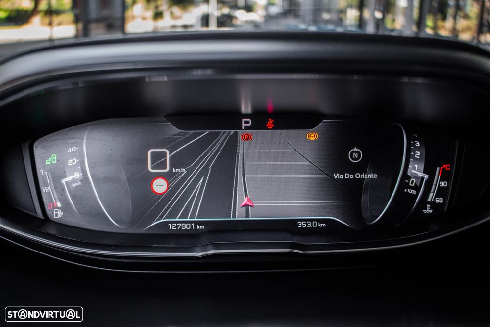 Peugeot 3008 BlueHDi 130 Stop & Start EAT8 Allure - 18