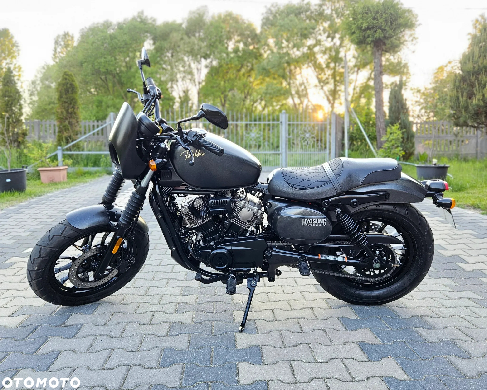 Hyosung GV - 14