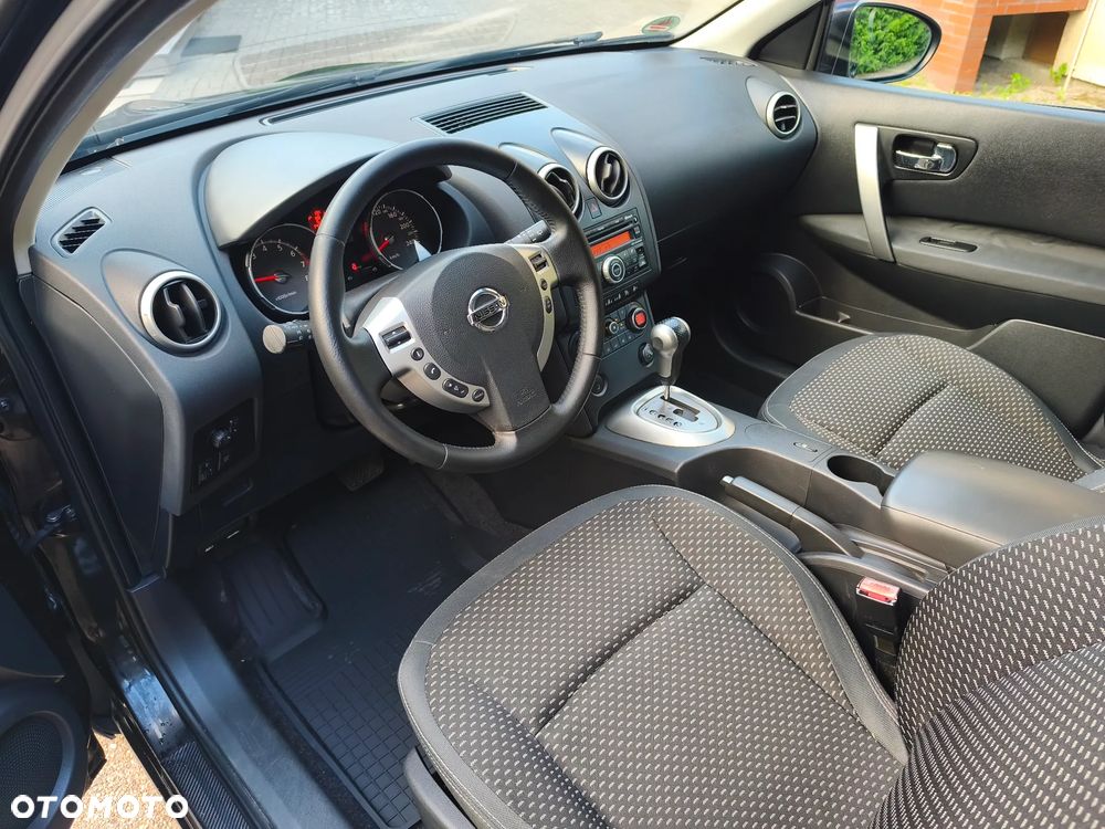 Nissan Qashqai 2.0 Tekna CVT - 23