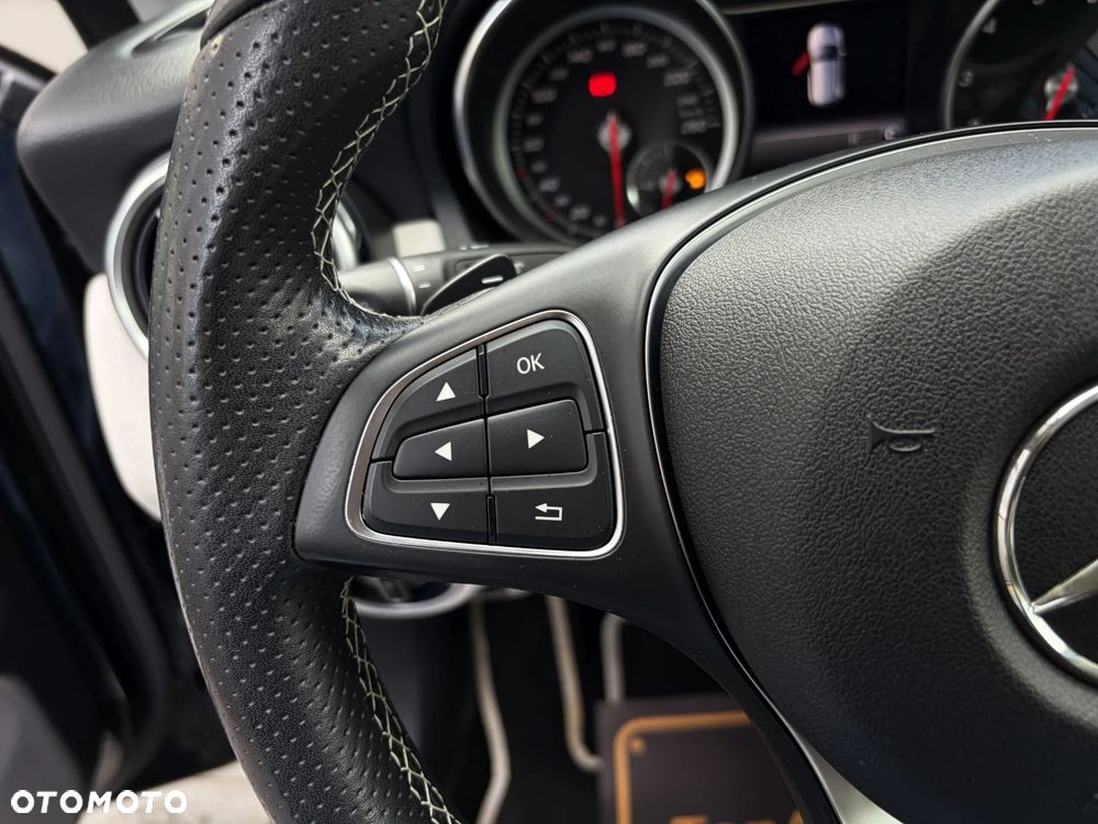 Mercedes-Benz GLA 200 7G-DCT Style - 23