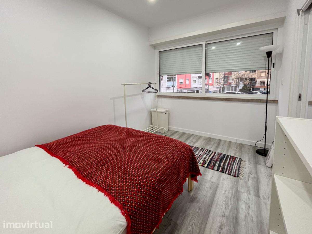 Quarto - localizado em Amadora Lisbon - Grande imagem: 4/18