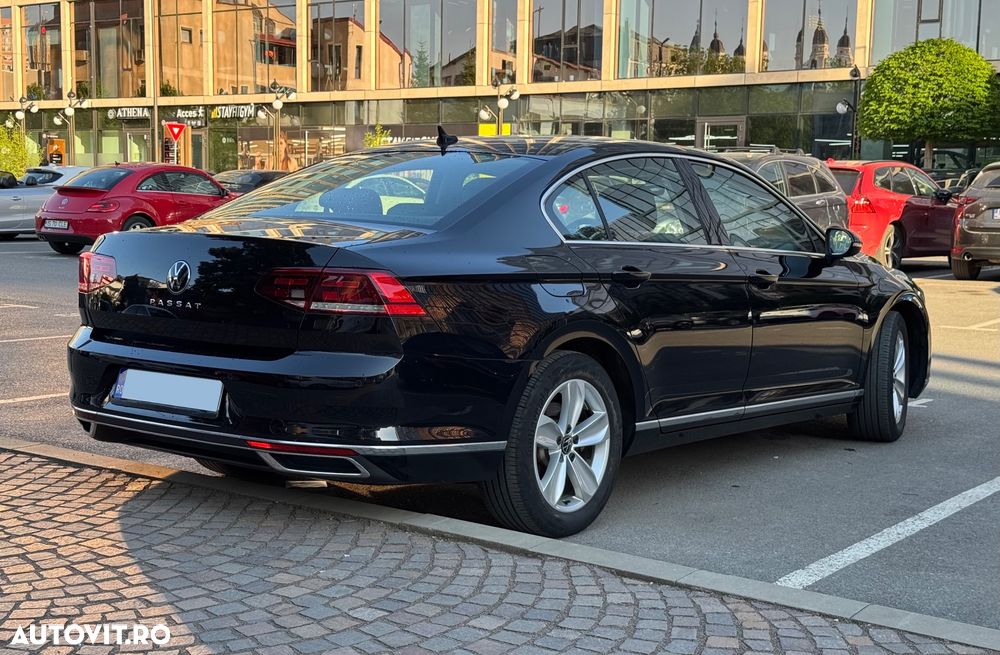 Volkswagen Passat 2.0 TDI DSG Highline - 7