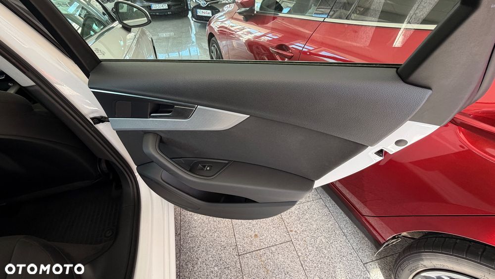 Audi A4 Avant 40 TDI S tronic quattro sport - 22