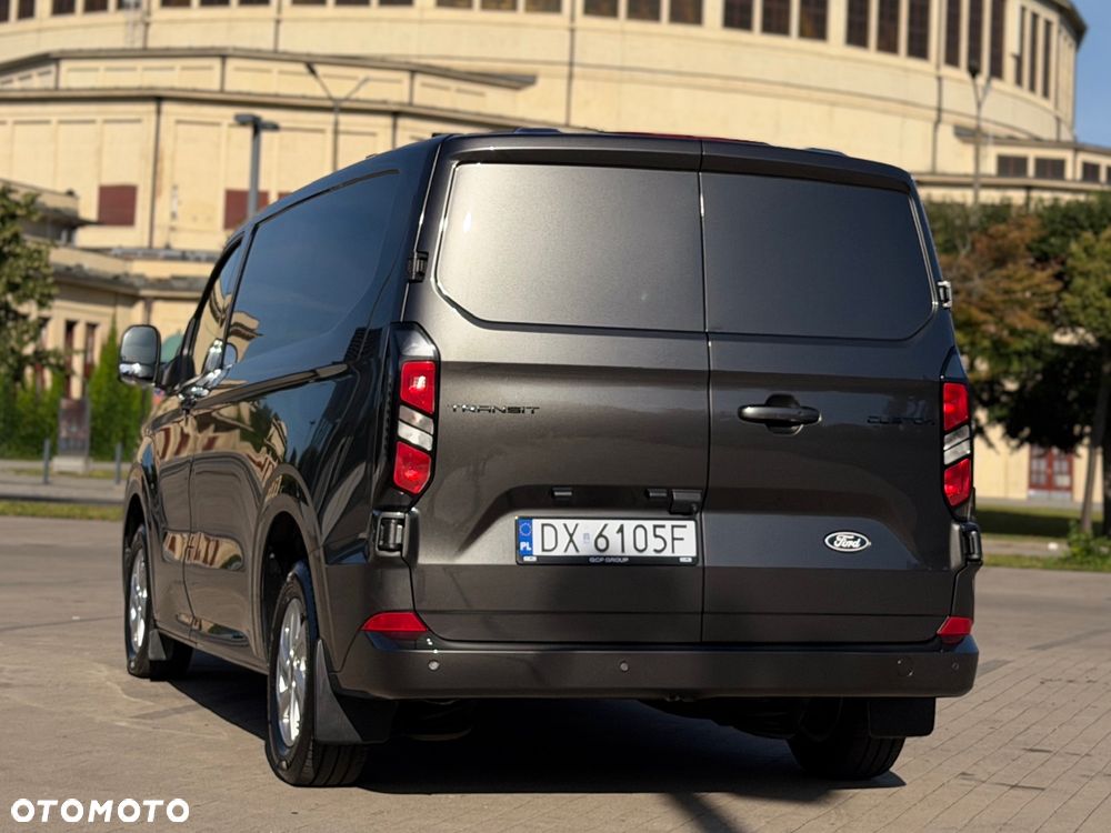 Ford Transit Custom - 13