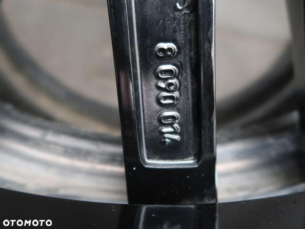 W16 Felga BMW x5 X6 8090014 10,5x22et43 - 4