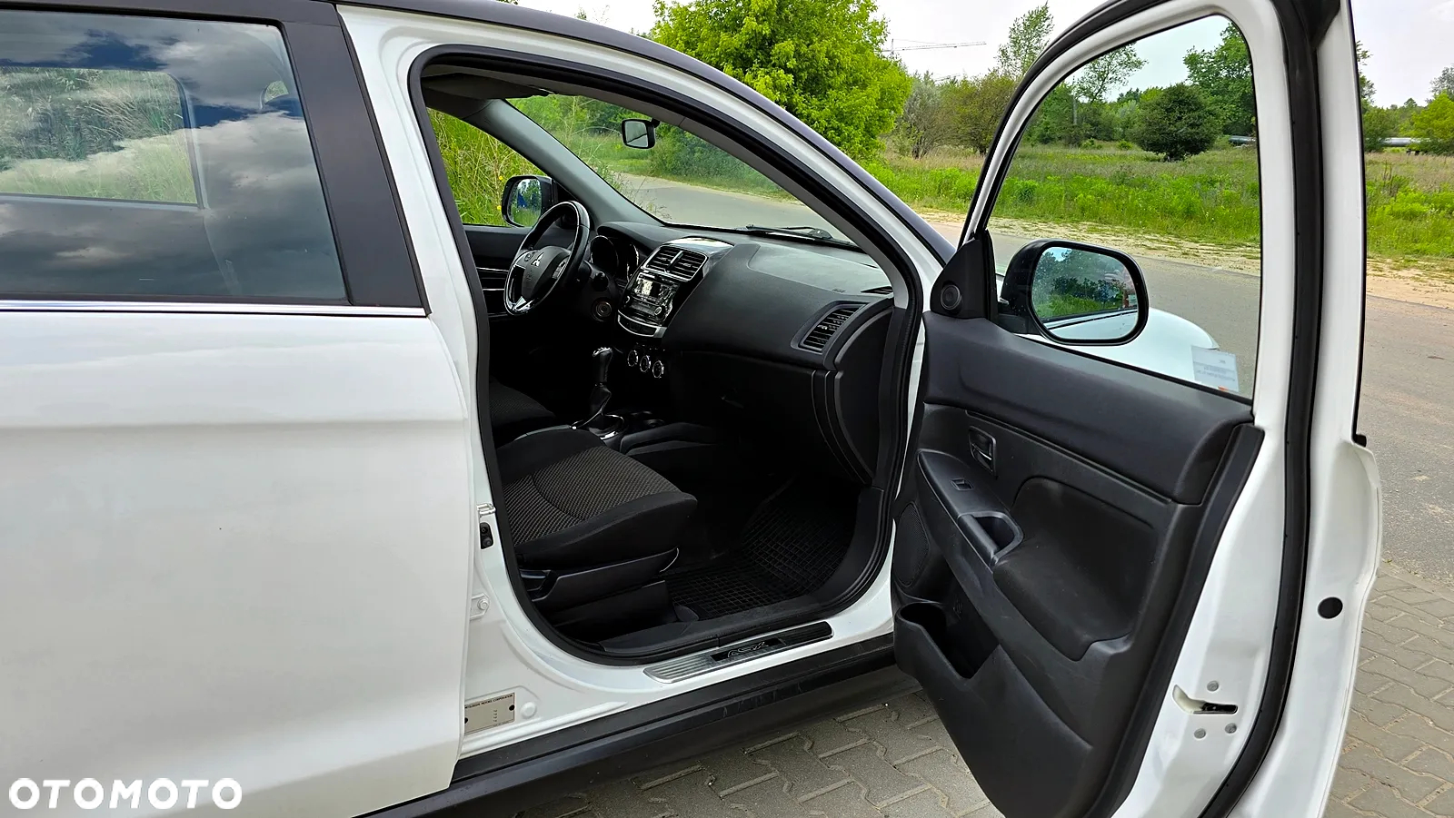 Mitsubishi ASX 1.6 Cool Edition - 17