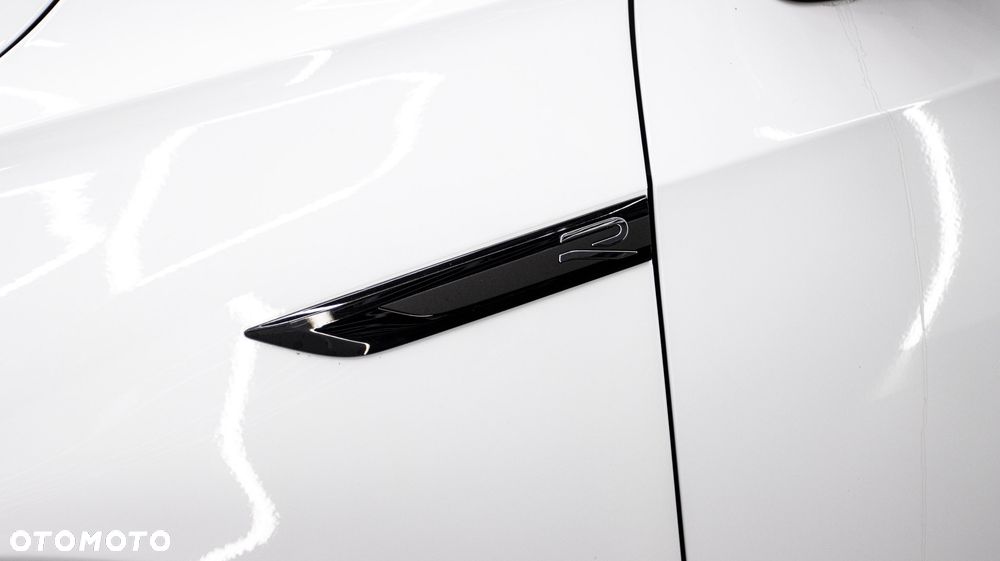 Volkswagen Golf 2.0 TSI 4Motion R DSG - 4