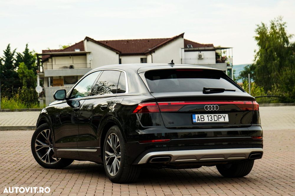 Audi Q8 55 TFSI e quattro Tiptronic PHEV - 23