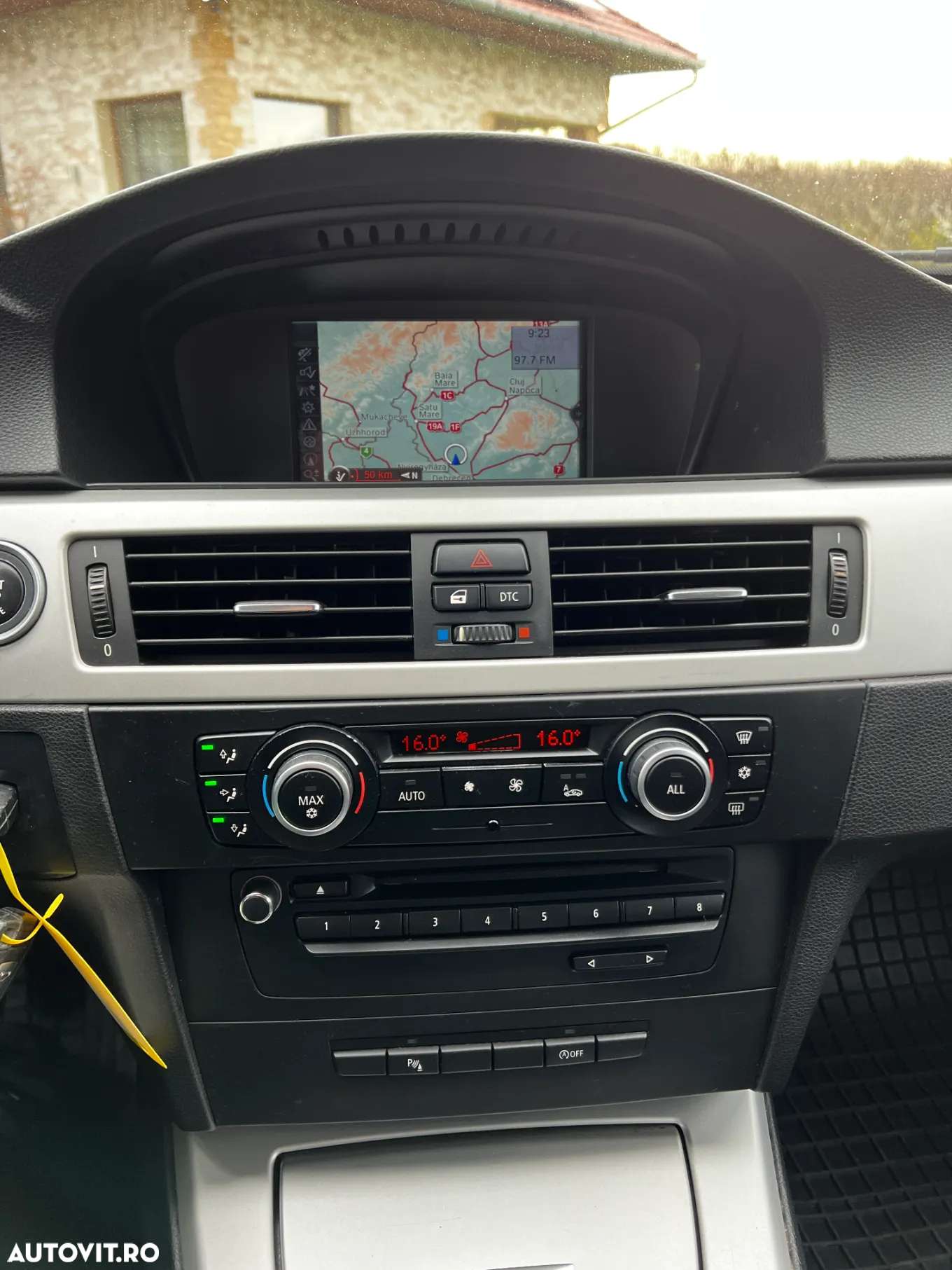 BMW Seria 3 316d - 27