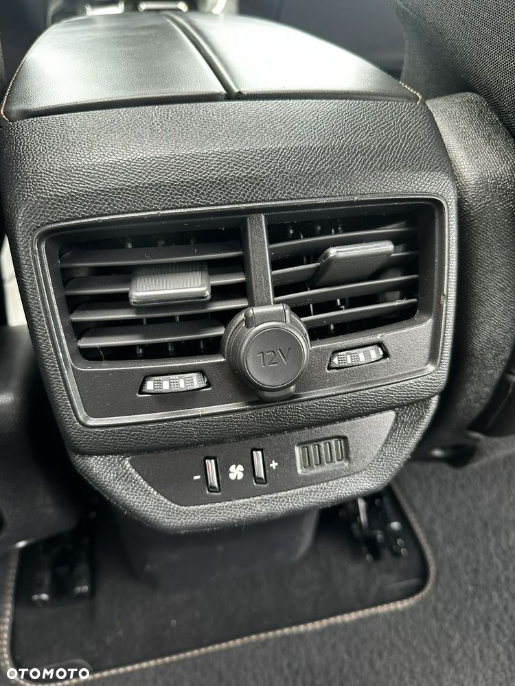 Peugeot 5008 - 15