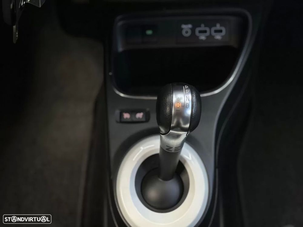 Renault Twingo Z.E. 22 Intens - 22
