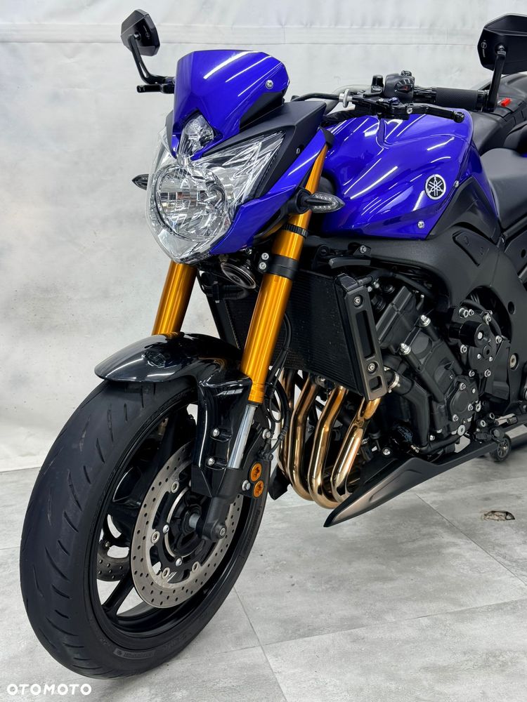 Yamaha FZ8 - 24