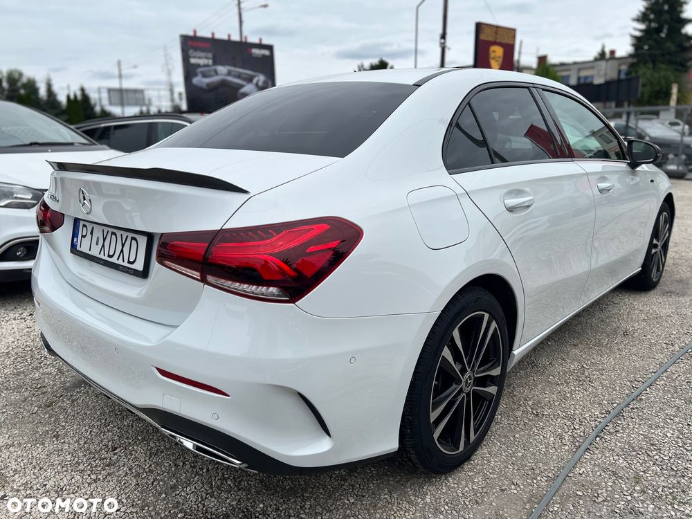 Mercedes-Benz Klasa A 250 E AMG Line 8G-DCT - 6