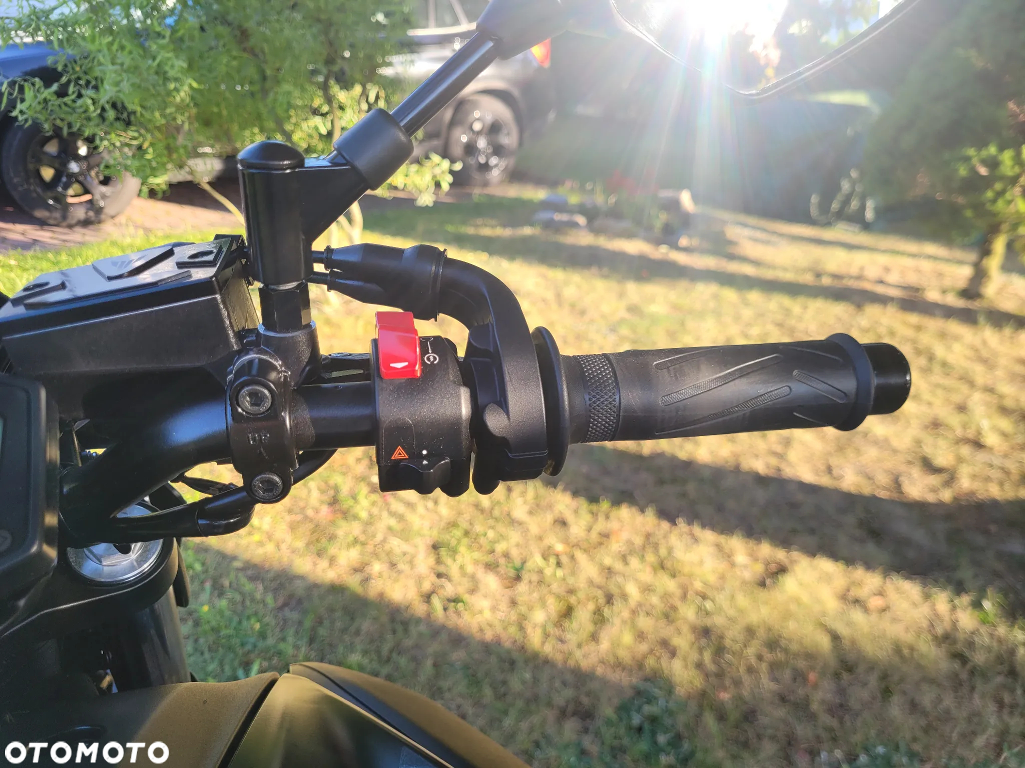 Yamaha MT - 28