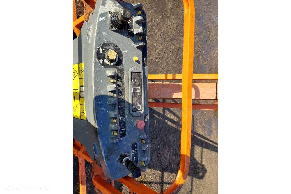 JLG 860 SJ - 6