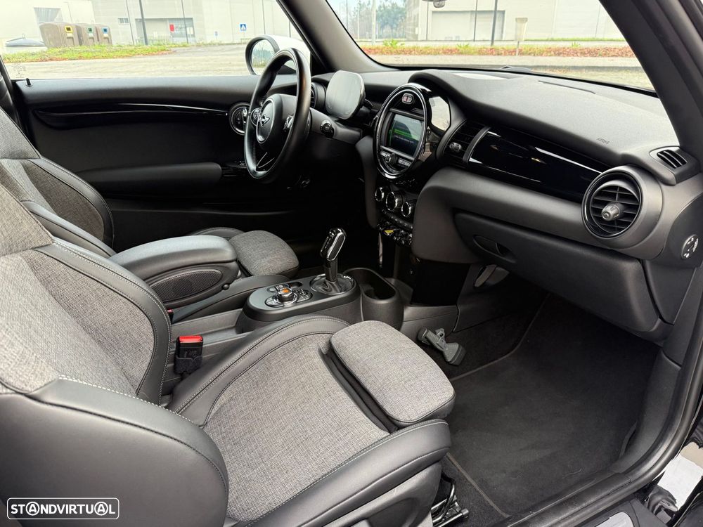 MINI 3 Portas Cooper SE - 23