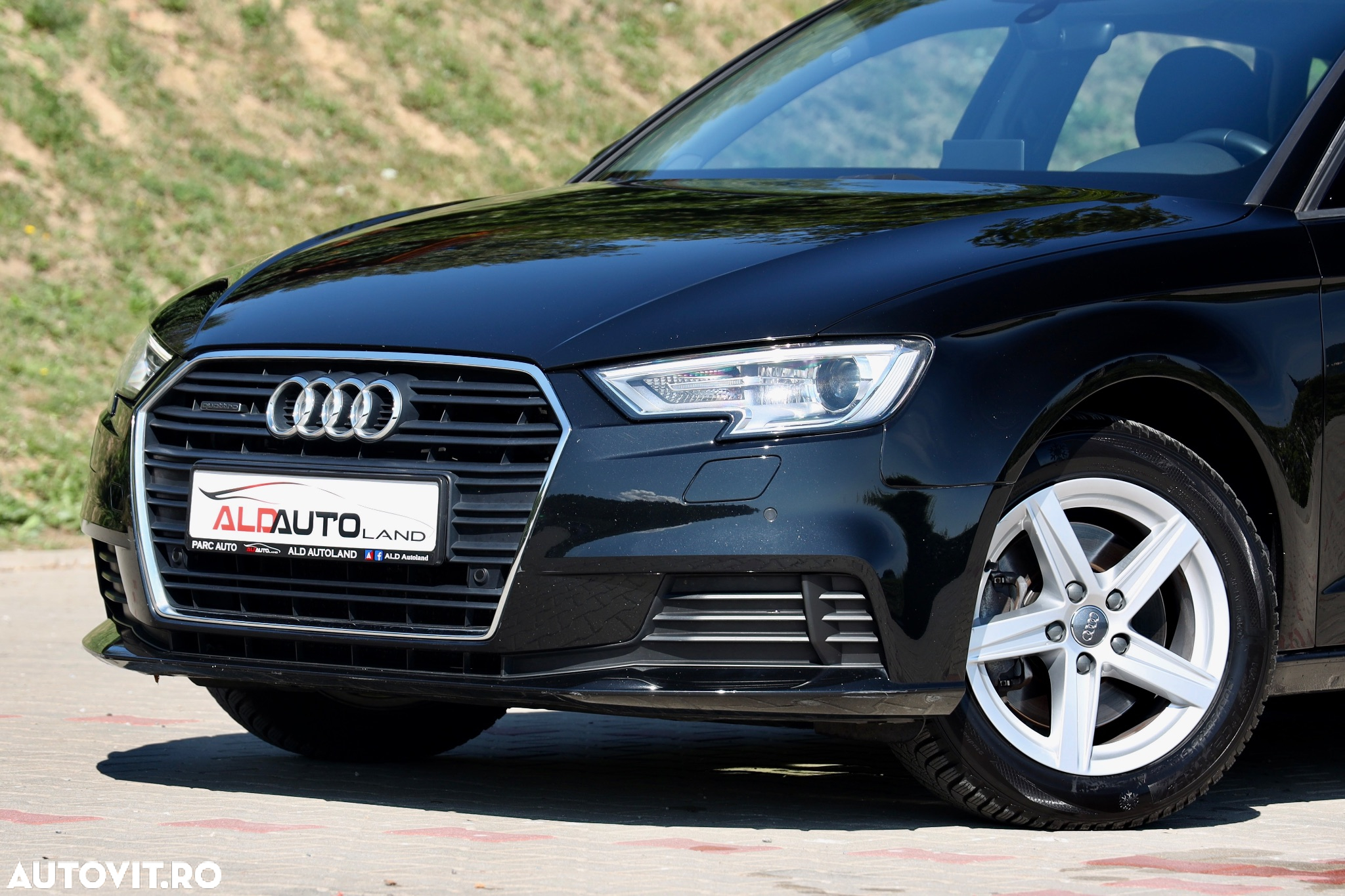 Audi A3 2.0 TDI Sportback (clean diesel) quattro S tronic Attraction - 21
