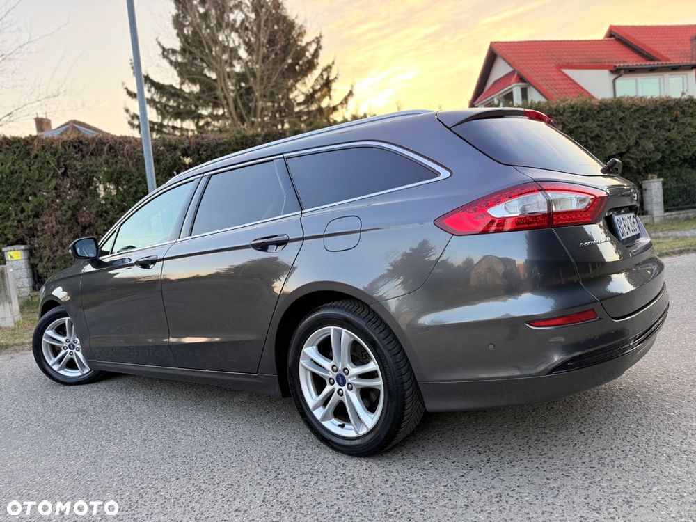 Ford Mondeo 2.0 TDCi Titanium PowerShift - 17