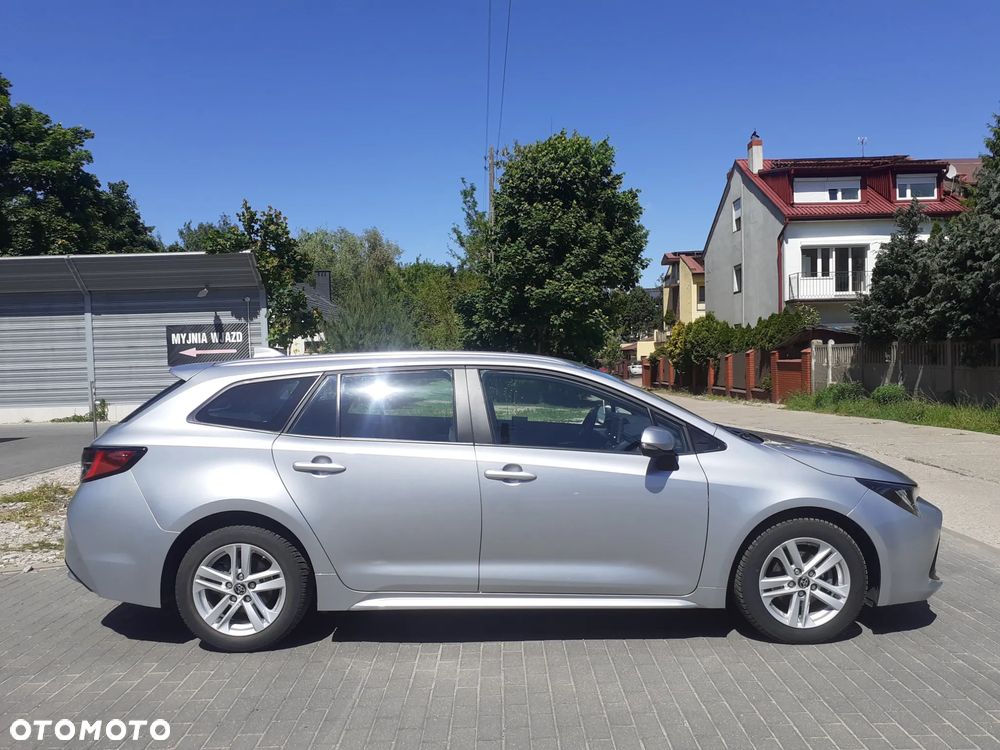 Toyota Corolla - 6