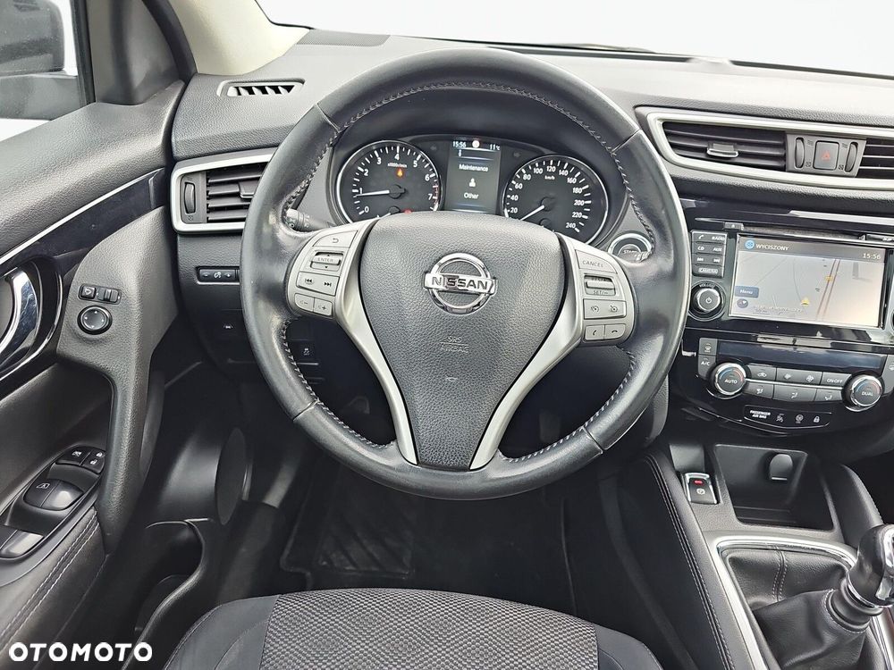 Nissan Qashqai - 12