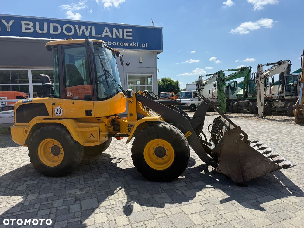 Volvo L35G - 1