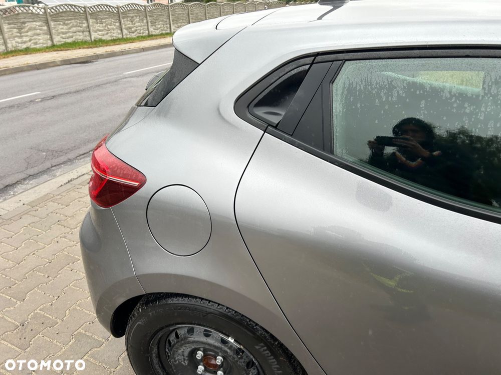 Renault Clio - 26