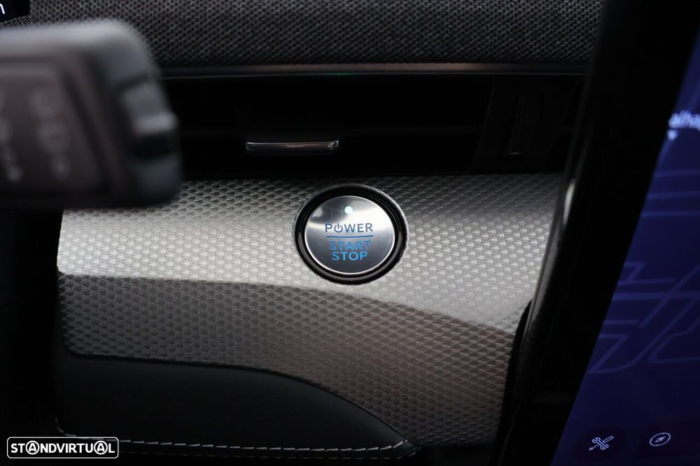 Ford Mustang Mach-E Standard - 16