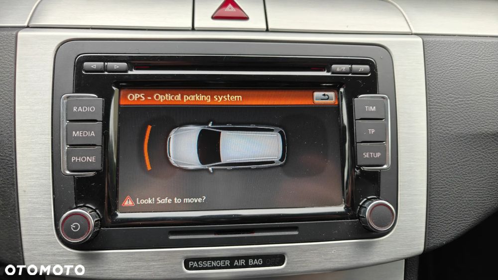 Volkswagen Passat 2.0 TDI Highline - 35