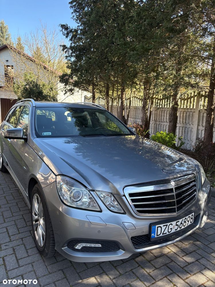Mercedes-Benz Klasa E 350 CDI BlueEff - 1