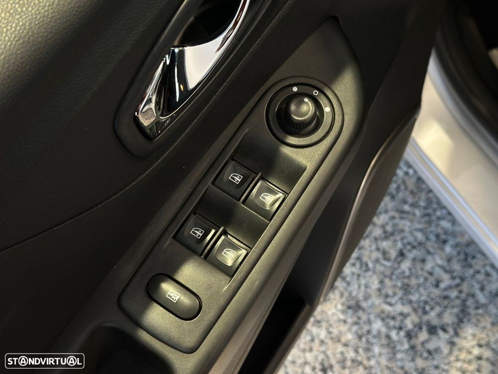 Renault Captur dCi 90 EDC Dynamique - 9