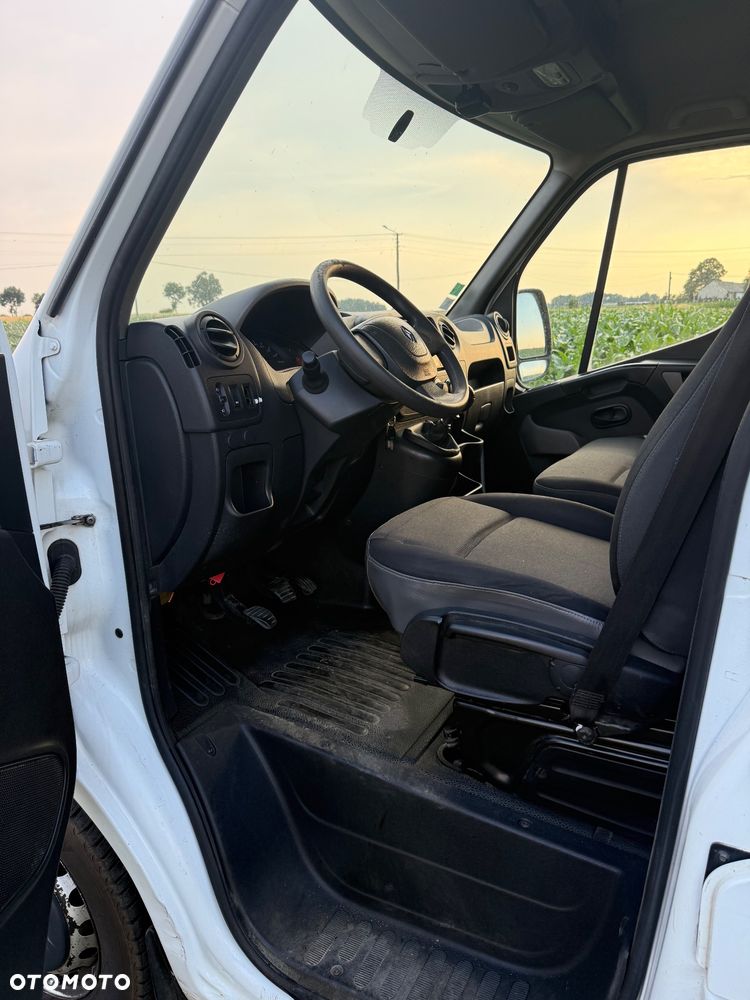 Renault Master - 11
