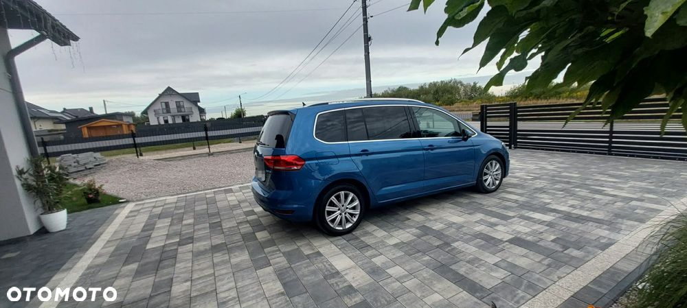 Volkswagen Touran 2.0 TDI BMT Comfortline DSG - 8