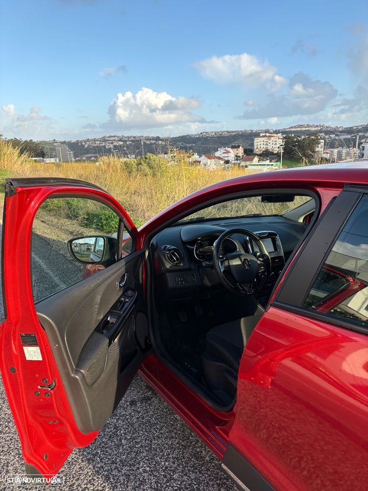 Renault Clio 1.5 dCi Dynamique S - 10