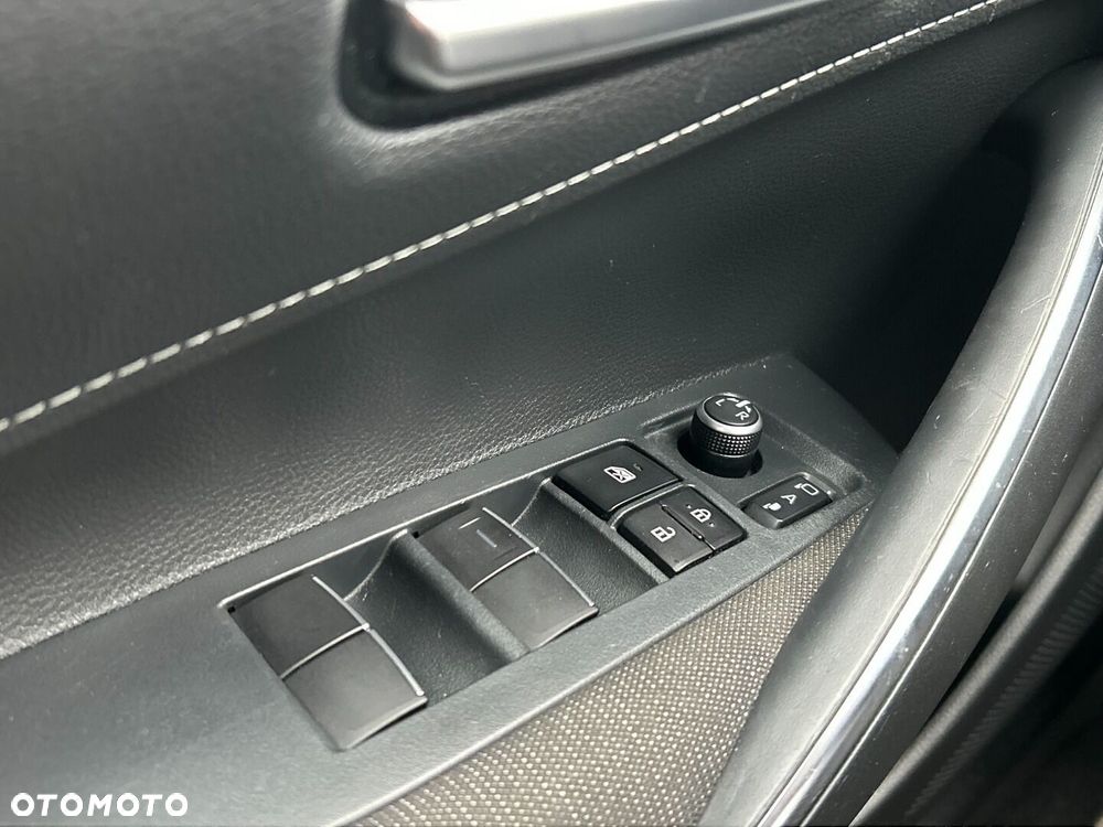 Toyota Corolla 1.8 Hybrid Comfort - 21