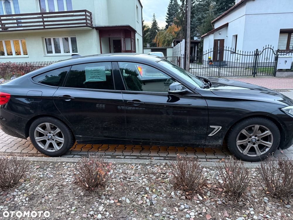 BMW Seria 3 320i xDrive - 5