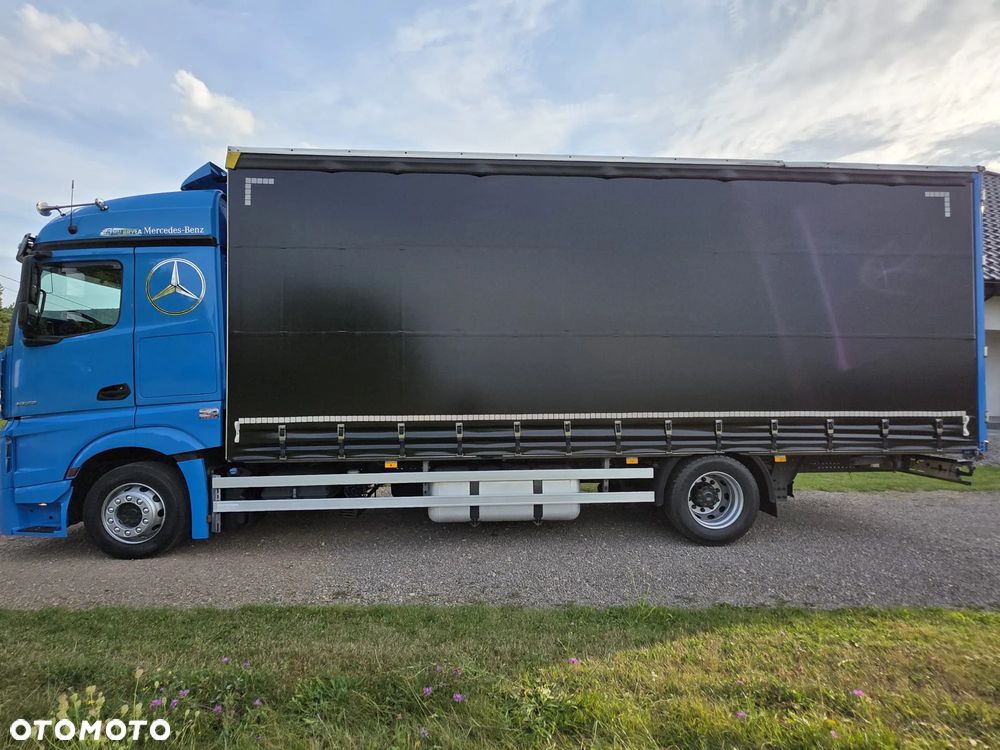 Mercedes-Benz ACTROS 1833 / FIRANKA/ WINDA / NOWY TACHOGRAF G2V2 / NOWE OPONY / 19PALET / 8TON ŁADOWNOŚCI / AUTOMAT / DUŻY SILNIK  / SYPIALKA / SERWISOWANY / 2018 / JAK NOWY  / - 14