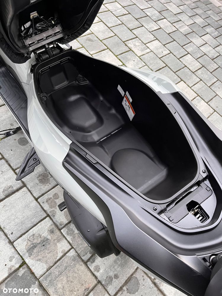 Honda PCX - 11