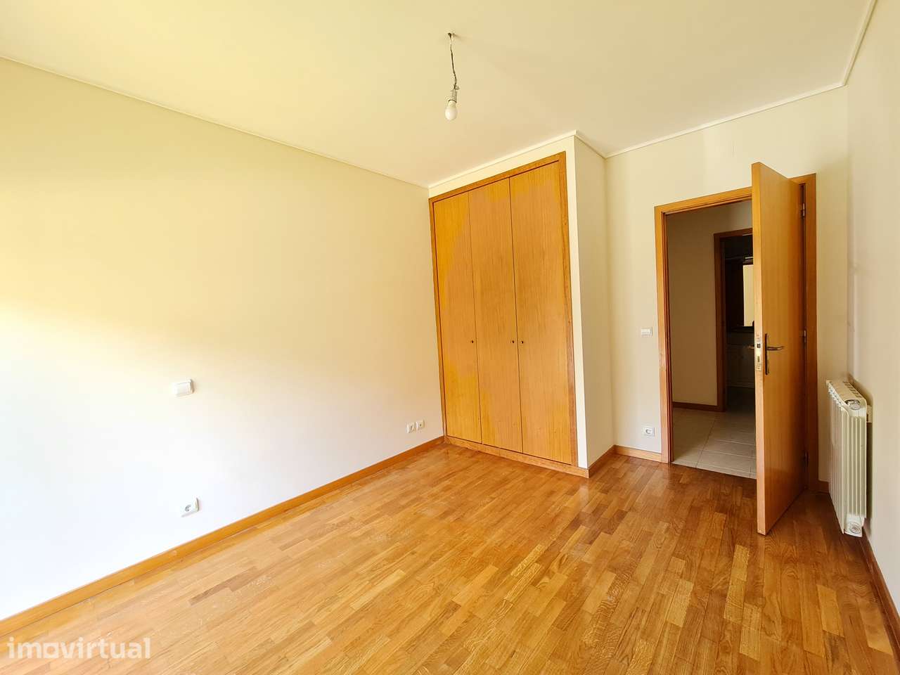 Apartamento T1 c/ Aquec. central em São Vítor - Grande imagem: 5/6
