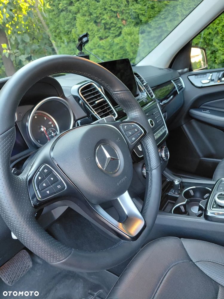 Mercedes-Benz GLE 350 d 4-Matic - 9
