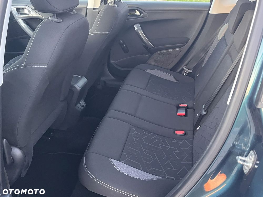 Peugeot 2008 PureTech 82 Allure - 22