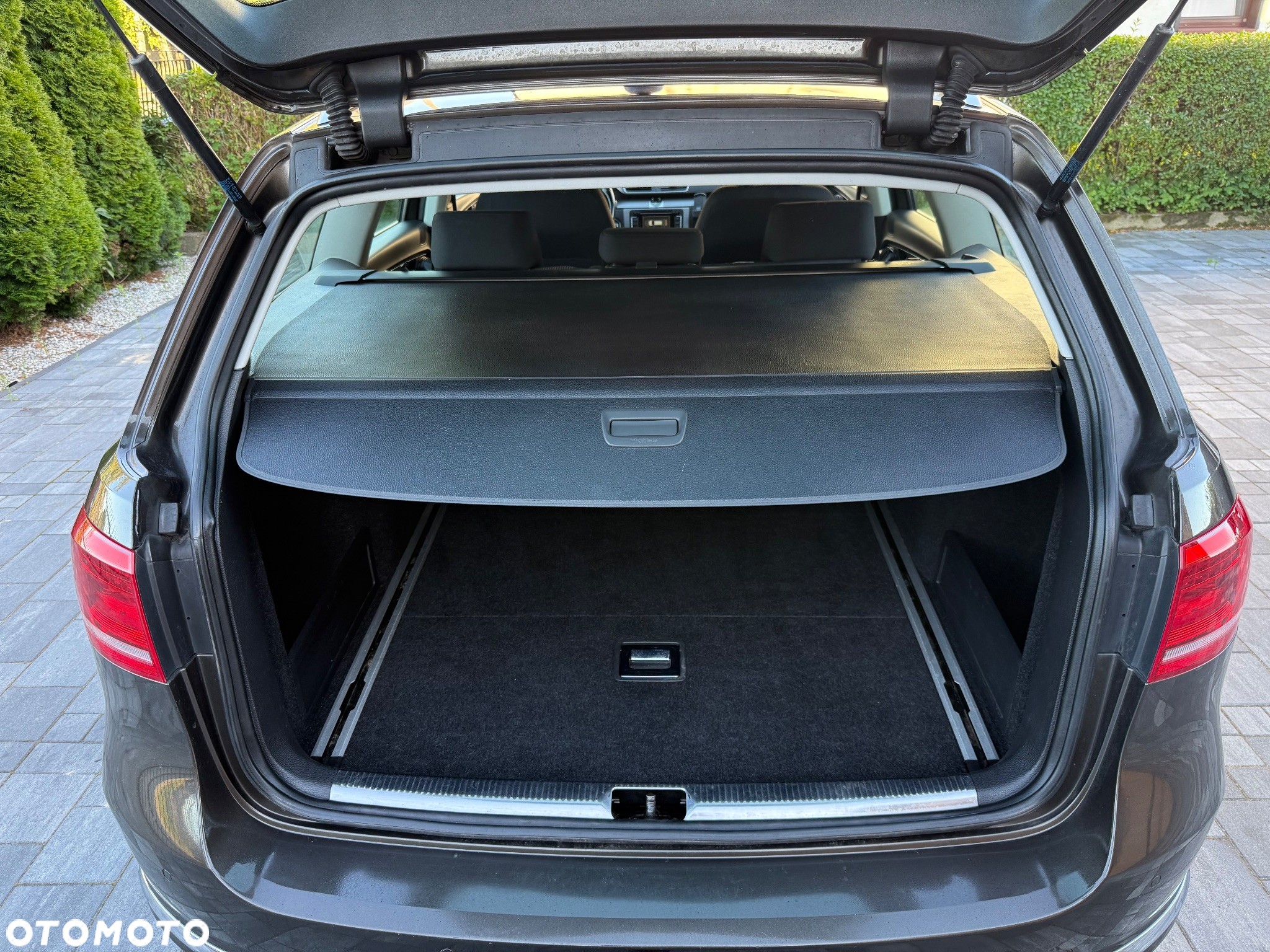 Volkswagen Passat 2.0 TDI Highline - 19