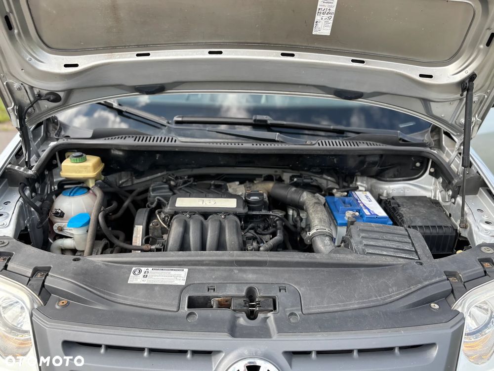 Volkswagen Caddy Life - 23