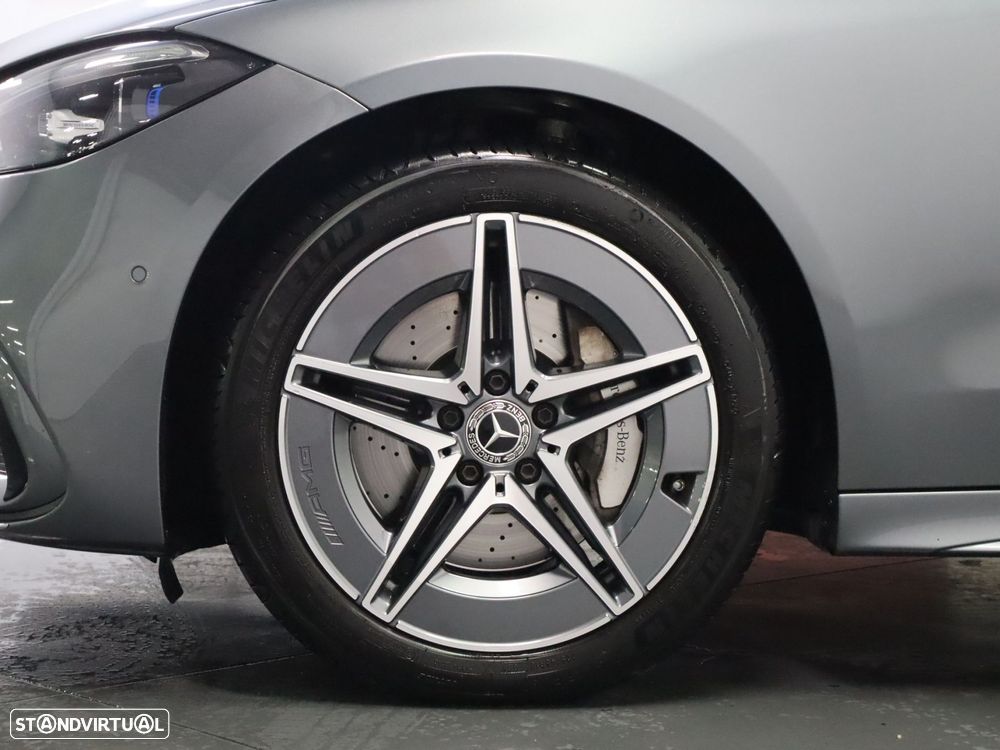 Mercedes-Benz C 300 e AMG Line - 6