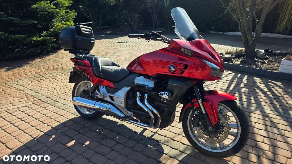 Honda CTX - 3