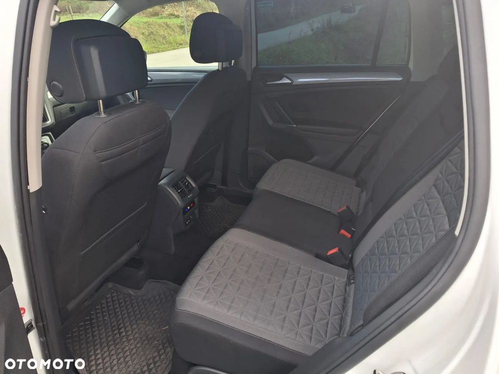 Volkswagen Tiguan 2.0 TSI 4Mot Life DSG - 6