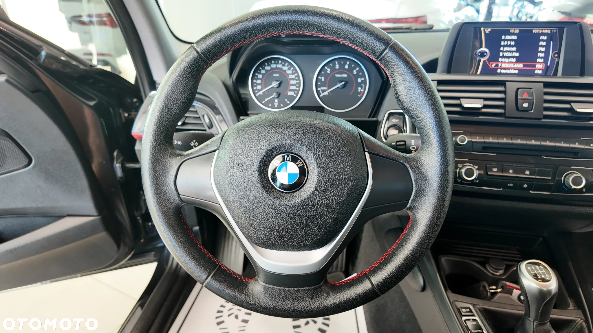 BMW Seria 1 116i Sport Line - 25