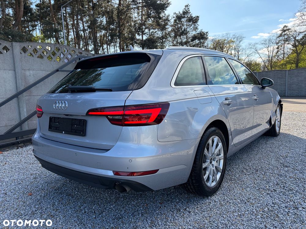 Audi A4 Avant 2.0 TFSI ultra Design S tronic - 7