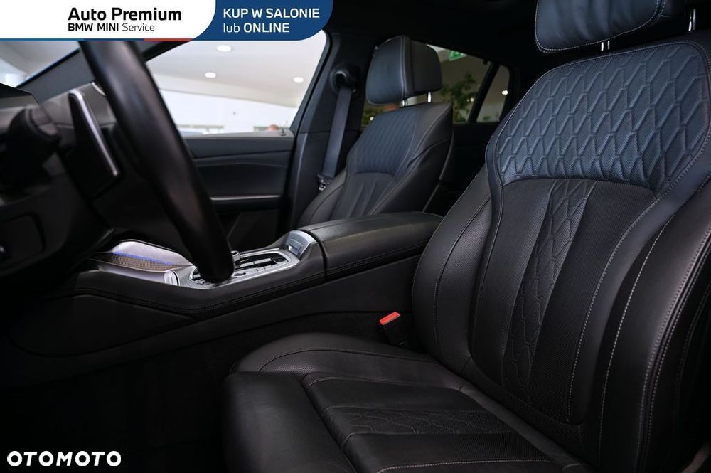 BMW X6 - 11