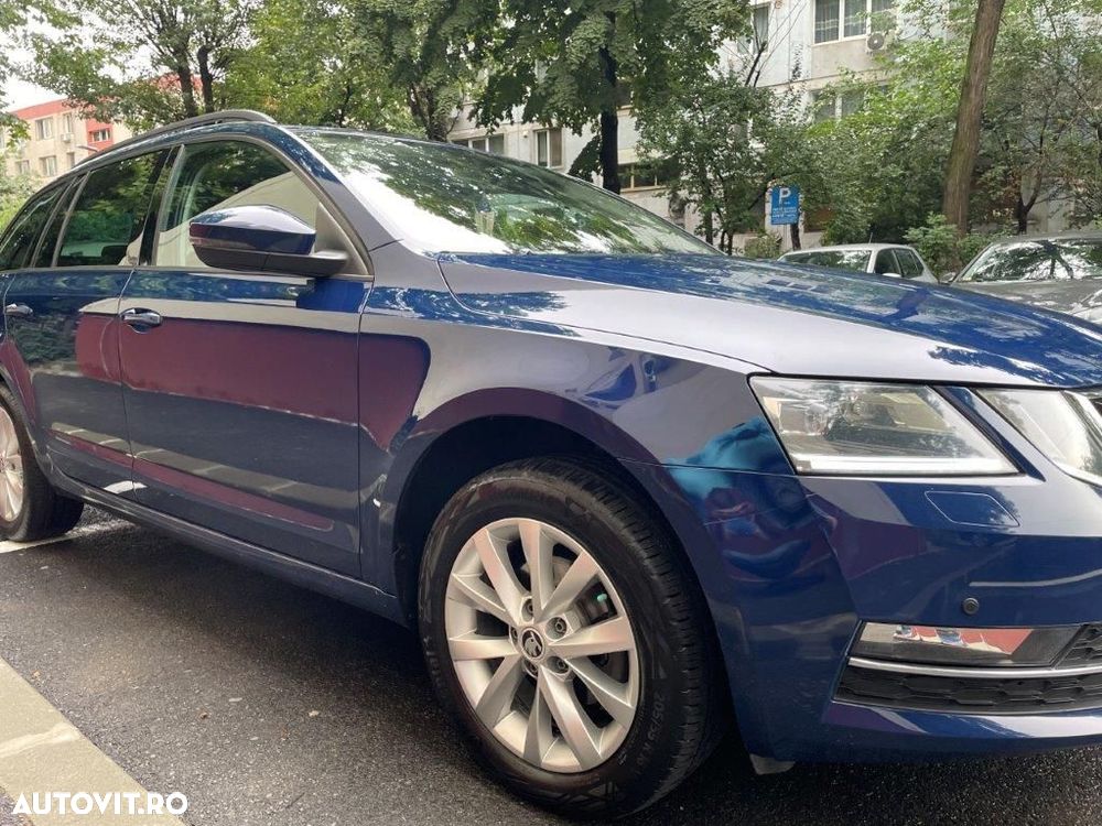 Skoda Octavia 1.6 TDI DSG Style - 7